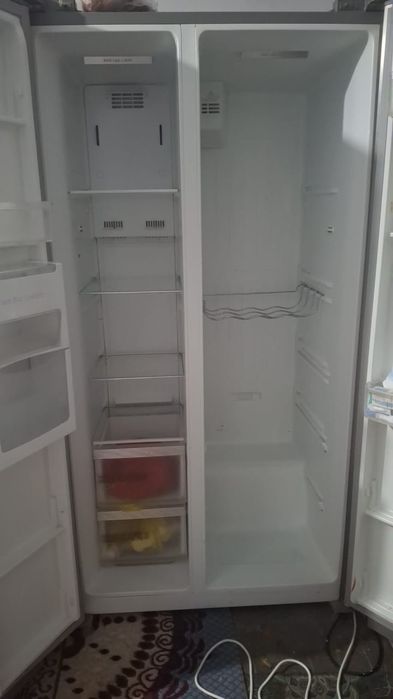 Холодильник midea