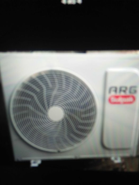Кондиционер холати янги 18 талик фирма АRG. Нархи 6 миллион