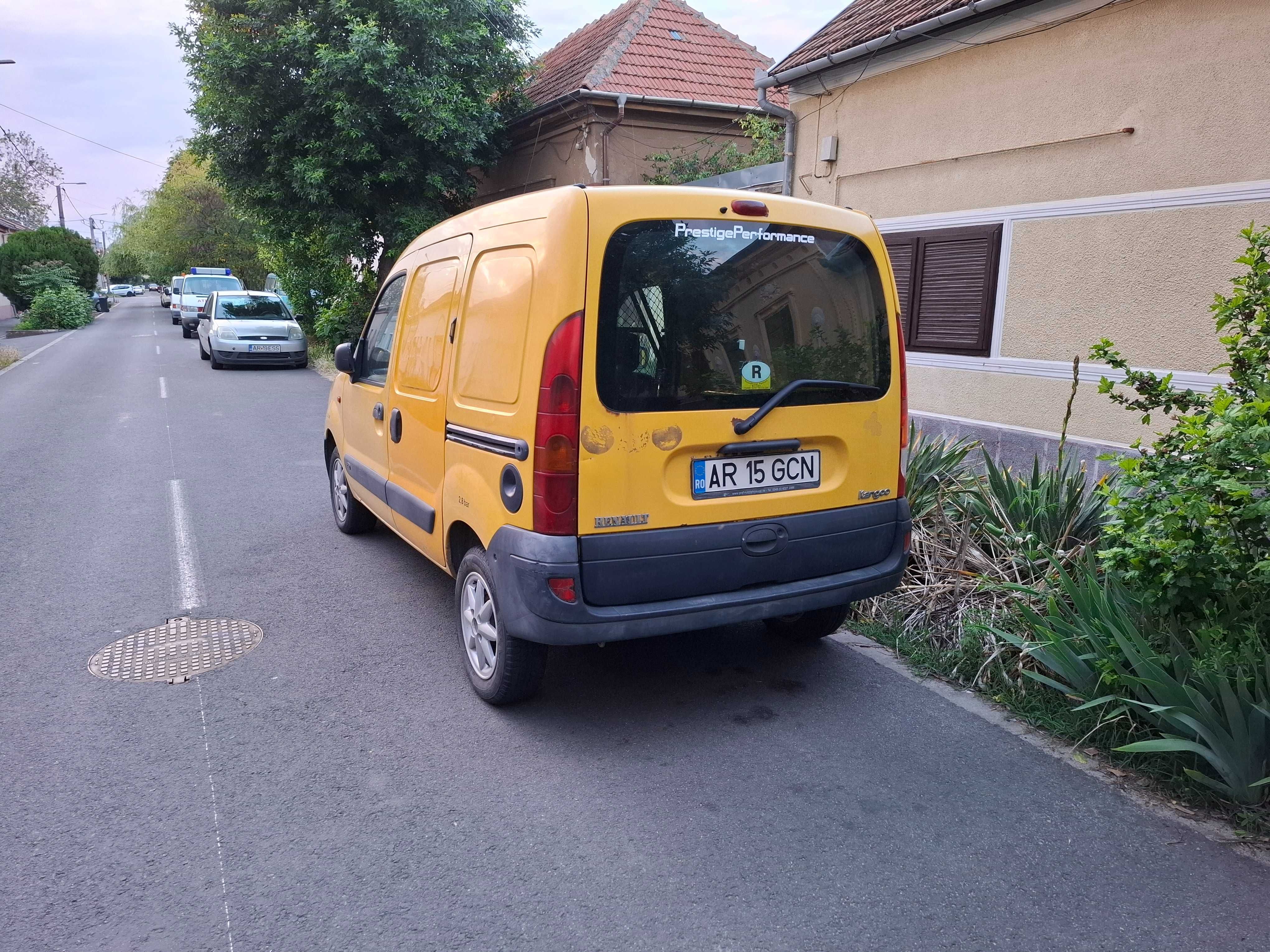 Vand mașină -Reno Kangoo 1.5 benzina -