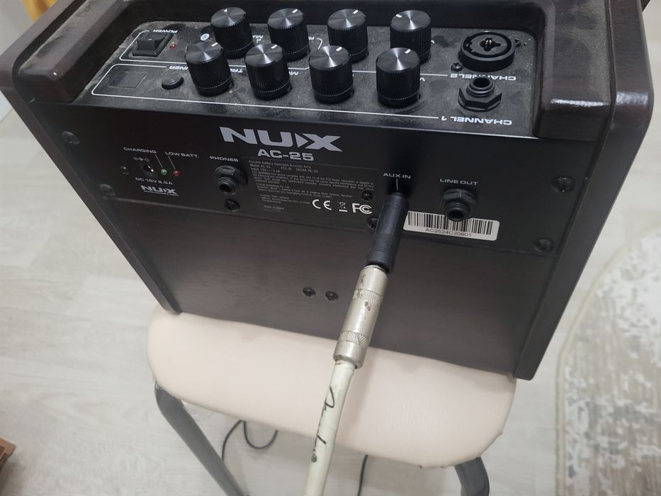 Комбоусилитель nux Ac 25