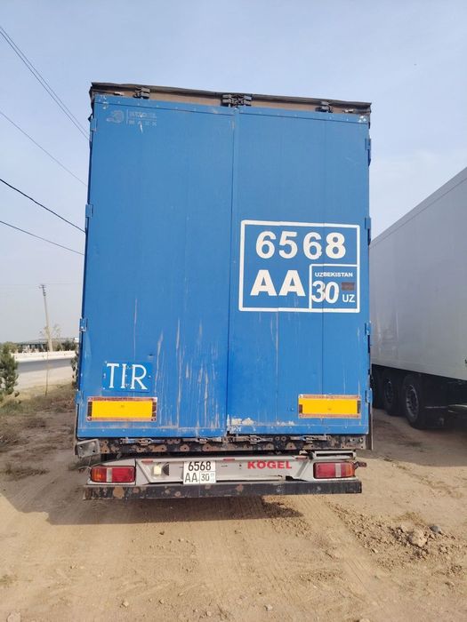 Renault + KOGEL прицеп Сотилади 
 Тягач: 2006-йил