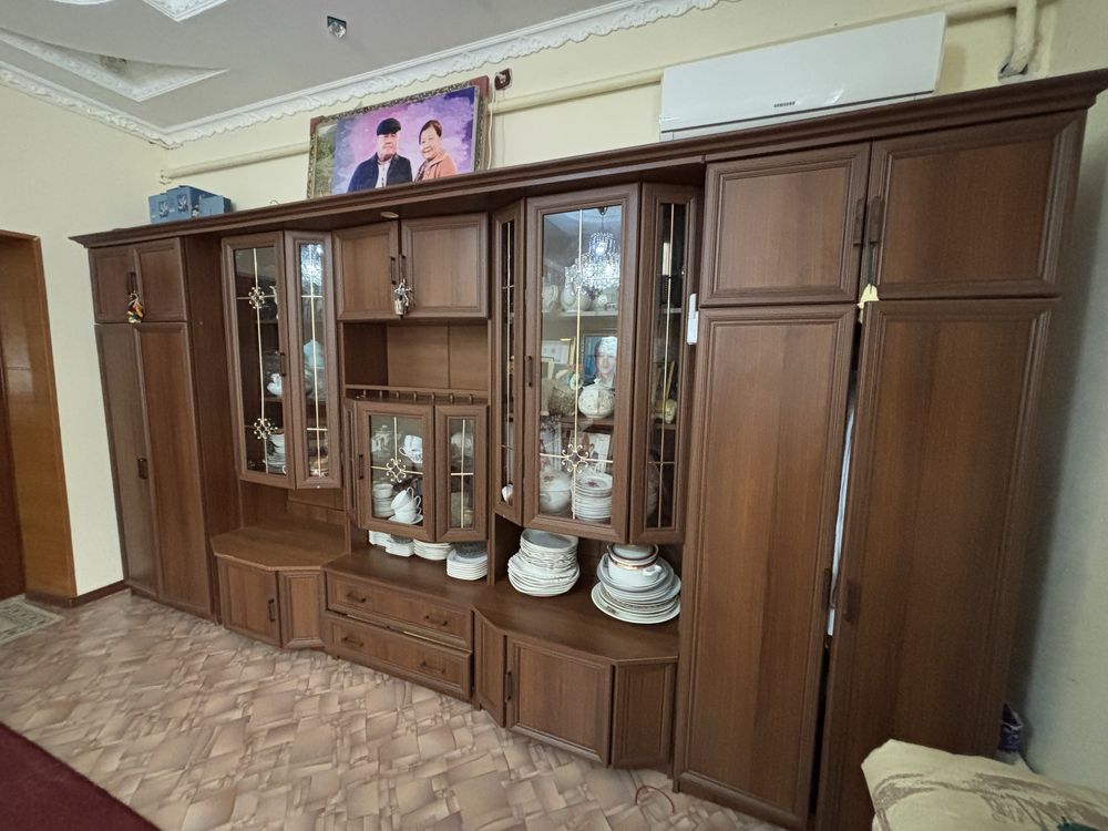 Срочно продается гарнитур!!!