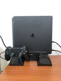PlayStation 4 + 35 игри за PlayStation