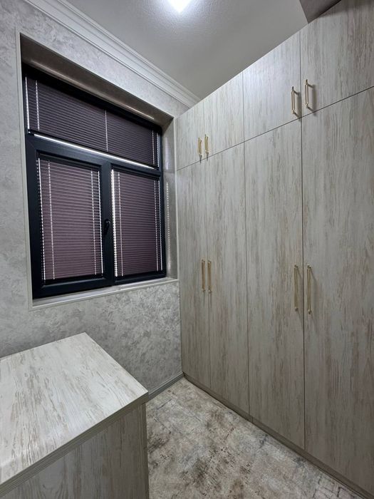 Квартира сотилад Нурафшон 2/3/10 Ж/К Muslim House Мебель + Техника