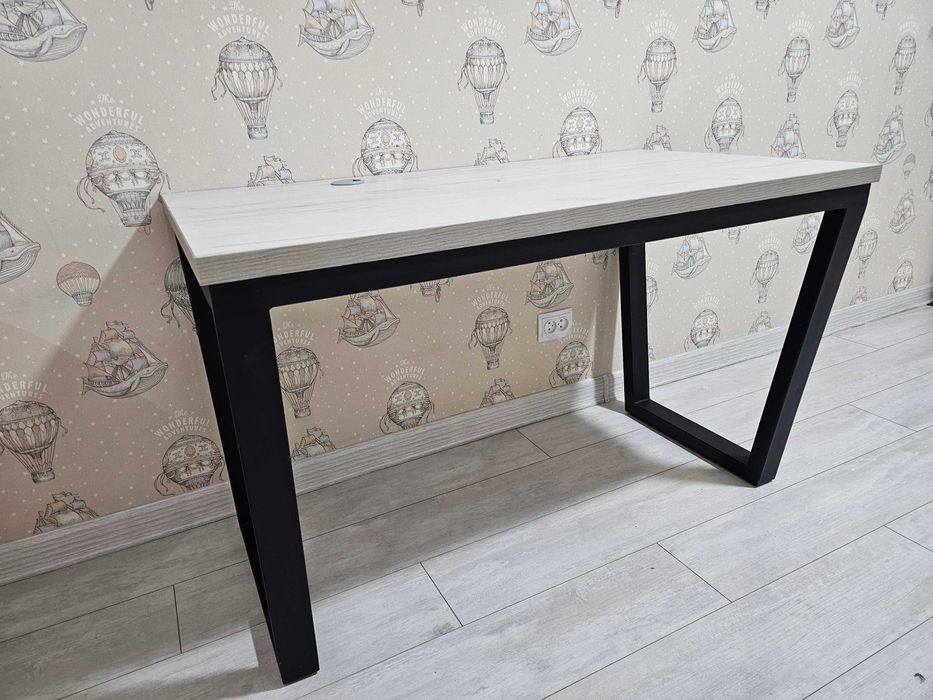 ПРОДАМ Стол для офиса и дома LOFT. Размеры 120x65x75