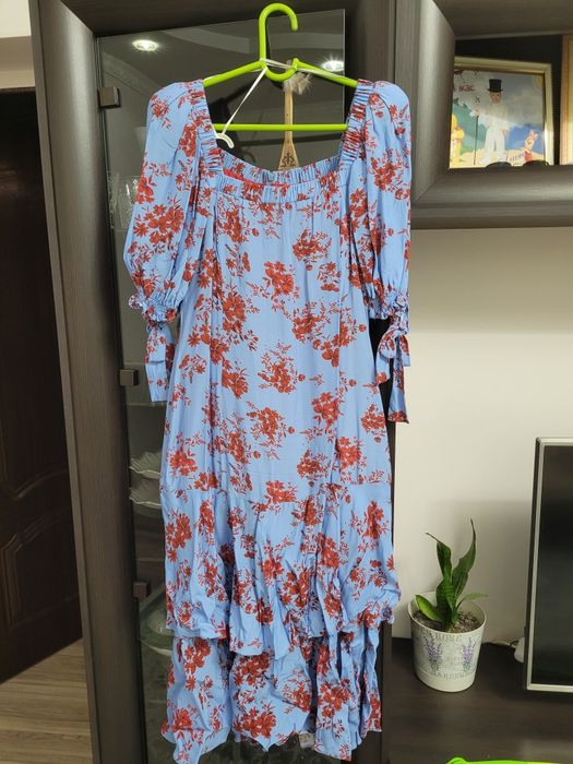 Продам нежное платье
