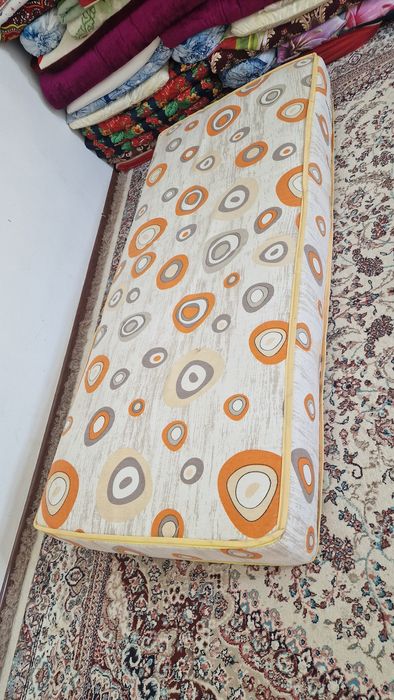 Matras holati yaxshi 80×180 sm
