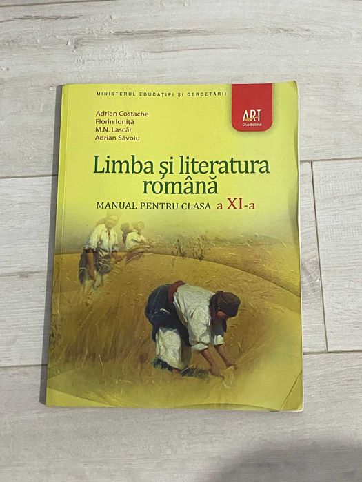 Vand manuale liceu clasele 9-12