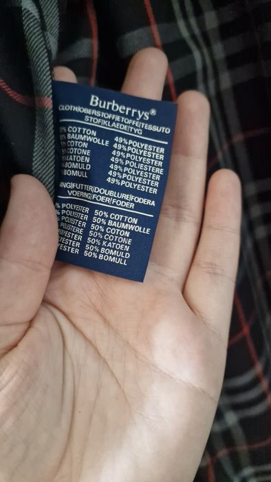 Vând palton bărbătesc Burberry original