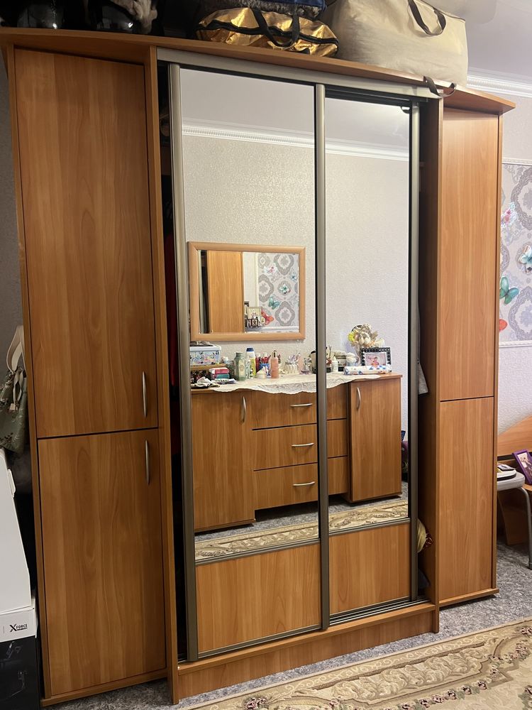 Продам кровать со шкафом (можно раздельно)