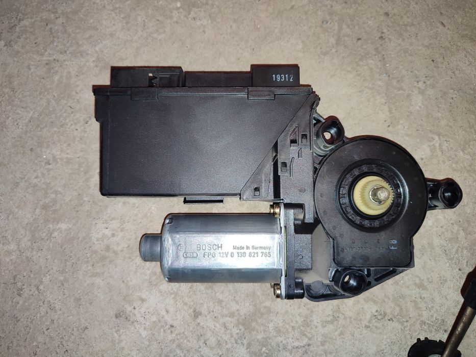 Accesorii ușa stanga față