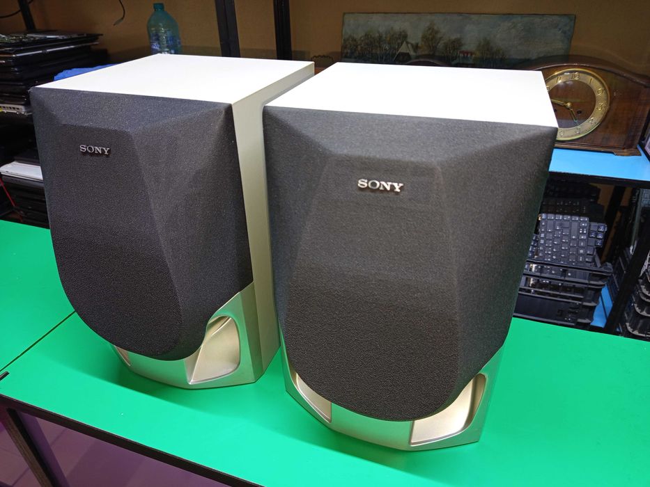 Set 2 boxe SONY 85W 6ohmi model SS-J30