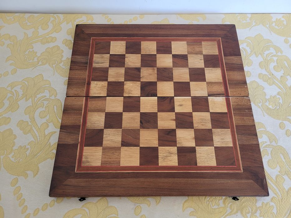 #1 Стар масивен дървен шах от най-големите
