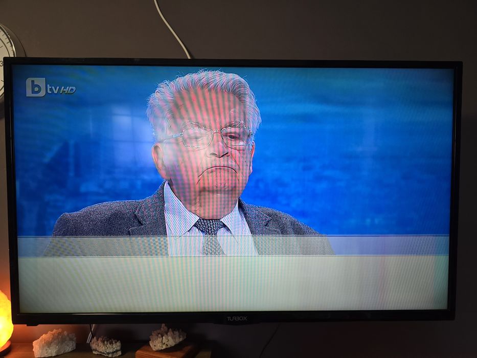 Телевизор Turbo x 50" за ремонт или резервни части / Тв Турбо х 50 инч