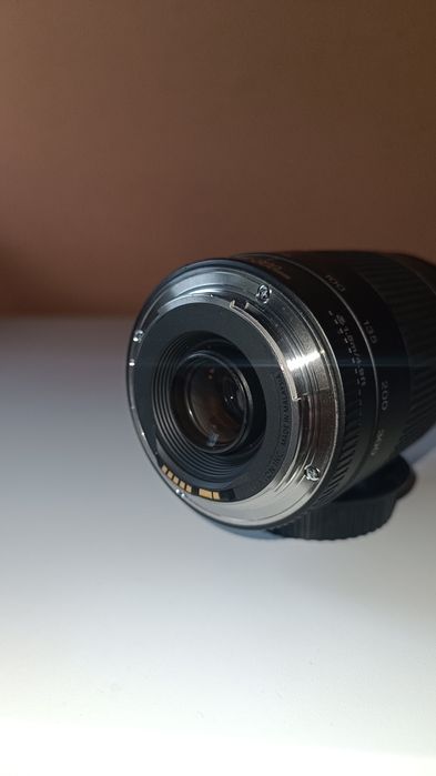 Obiectiv Canon EF 75-300 MM f/4-5.6 III USM