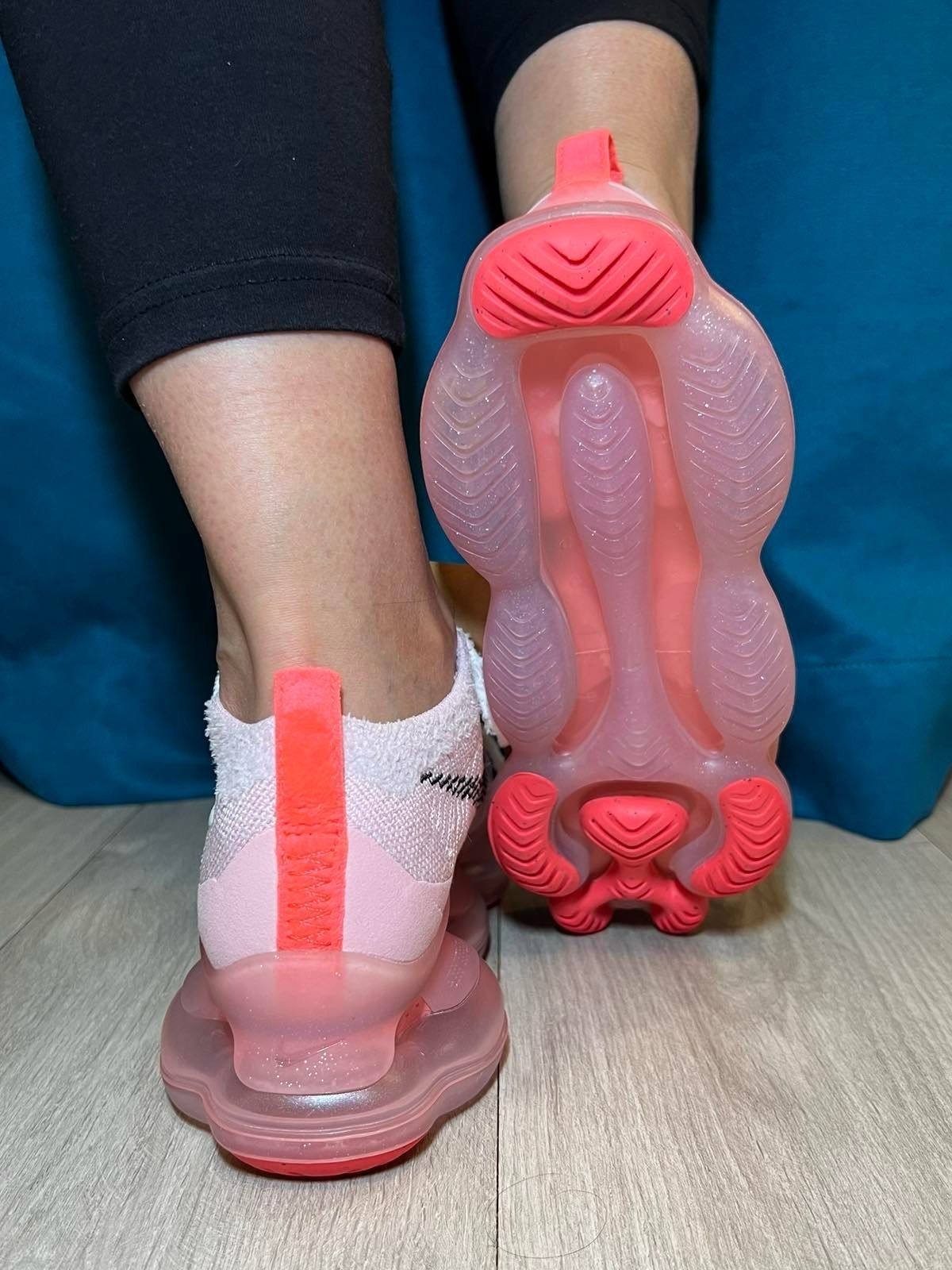 Nike Scorpion Pink