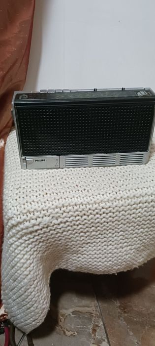 Vând radio Philips pt colectie