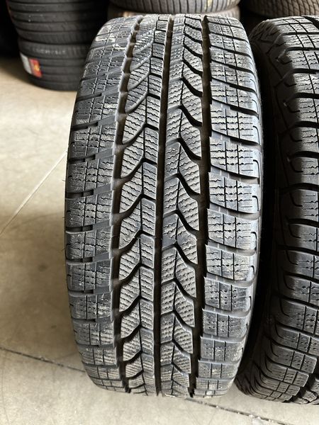 235/65/16c Goodyear 4piese