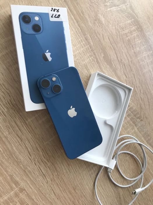 13 mini айфон продам