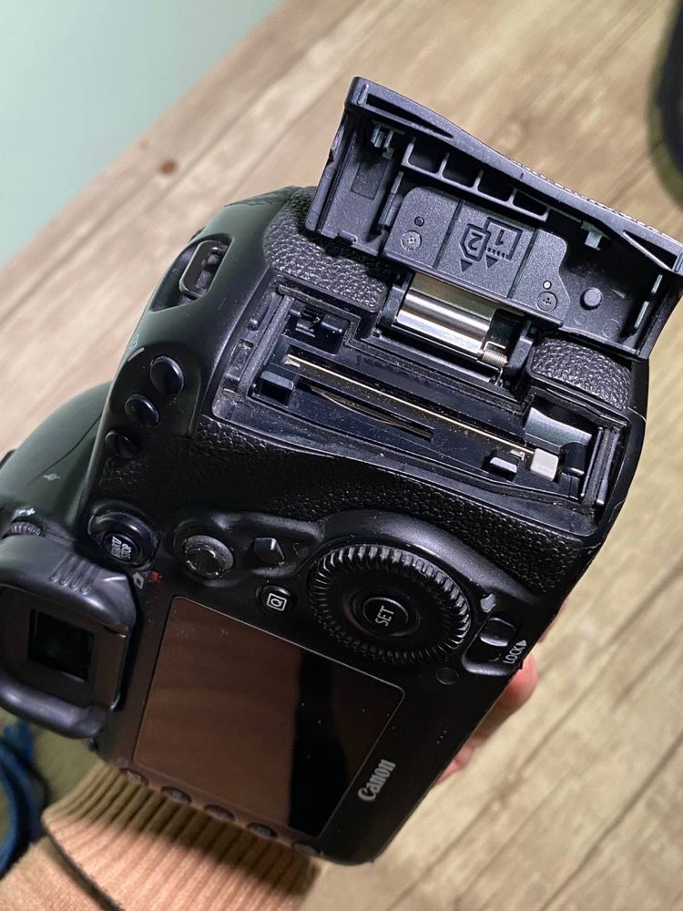Canon mark4 fotoaparat