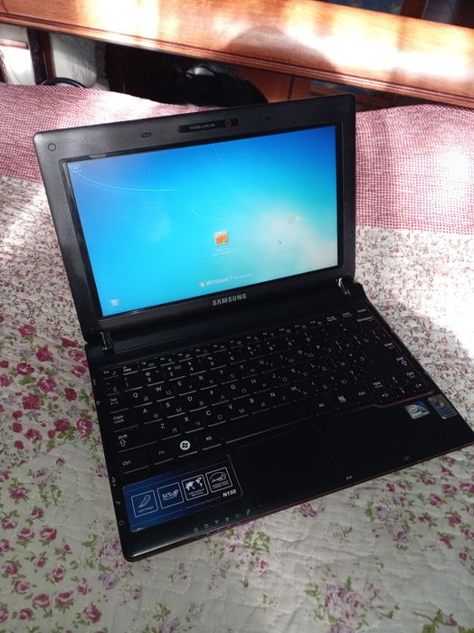 Продаю срочно ноутбук