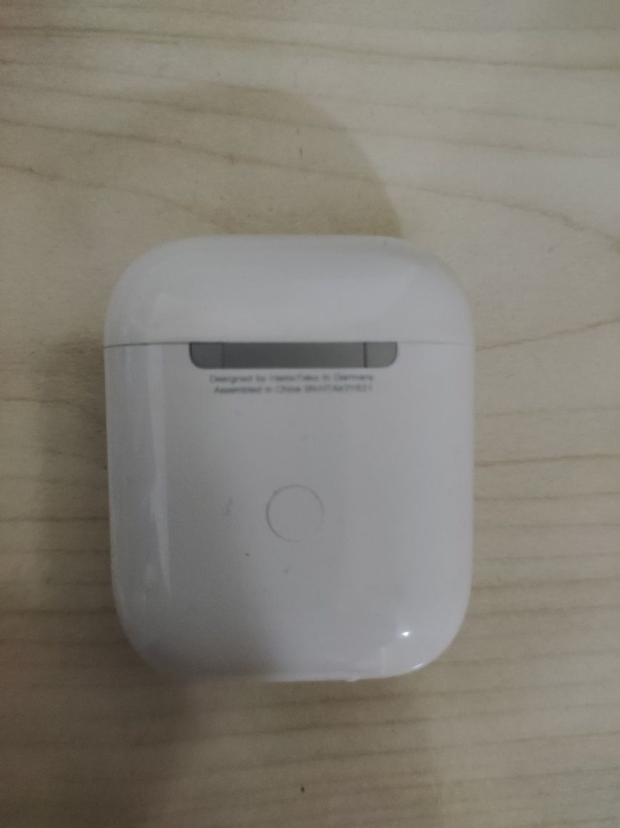 Airpods sotiladi