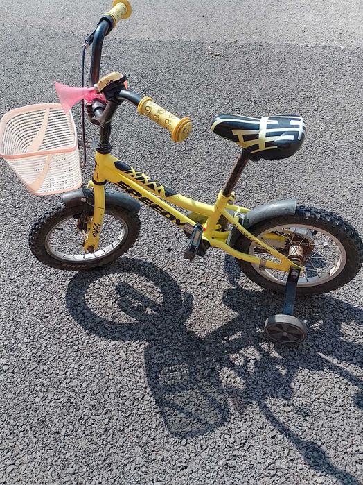 De vânzare bicicleta copii cu roți ajutătoare, roti 14 inch, firma DHS