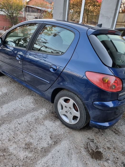 Vând Peugeot 206 an 2007