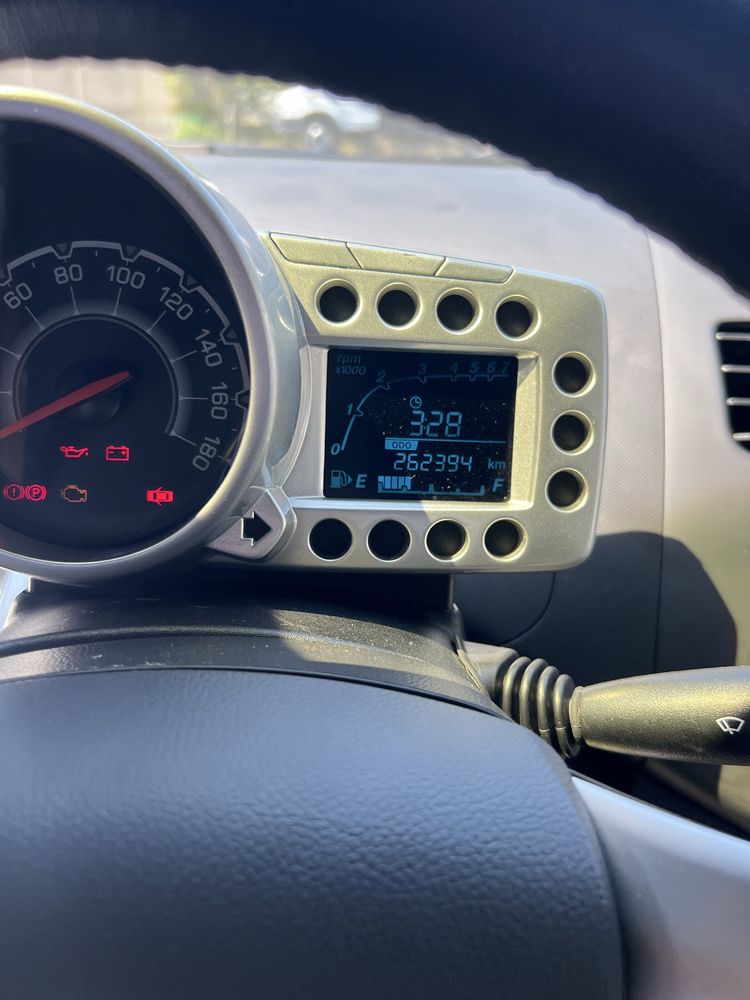 Chevrolet Spark 2013  Avtomat