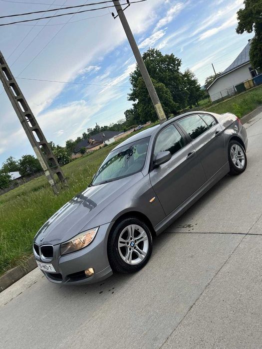 Vand bmw seria 3 e90 Berlină model Facelift  euro 5 motor 2.0D