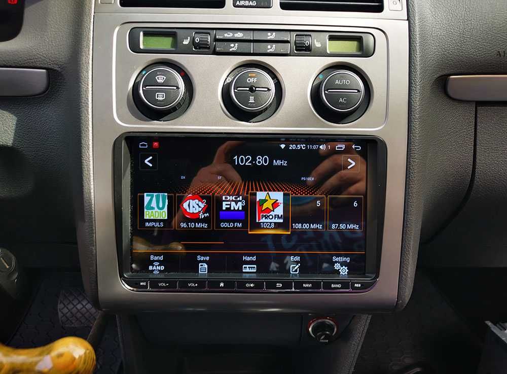 Navigatie VW Touran Octacore 4+32GB DSP Carplay, Android Auto, SIM 4G