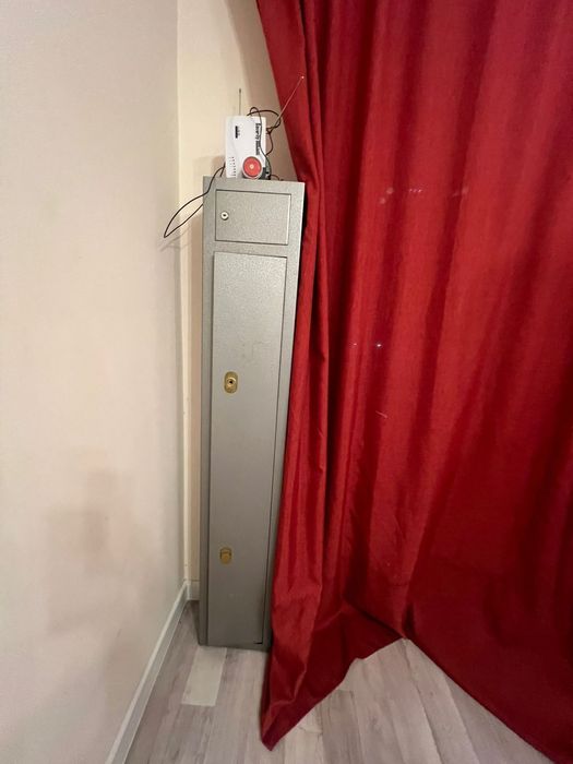 Сейф, сигнализация к сейфу