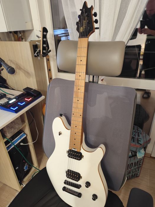 Chitara electrica Evh Wolfgang standard TOM