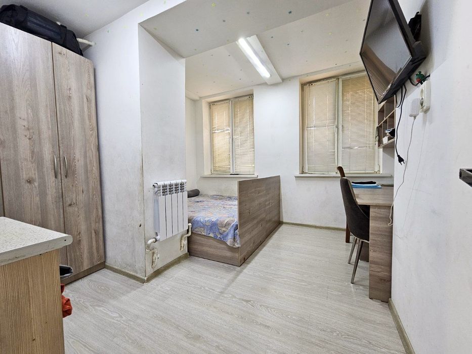 Трёхкомнатная Чиланзар 2-й квартал Ориентир Гагарина