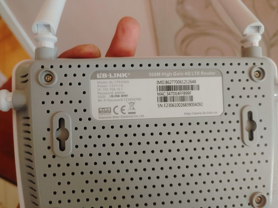 Wi-fi rotir simkartali