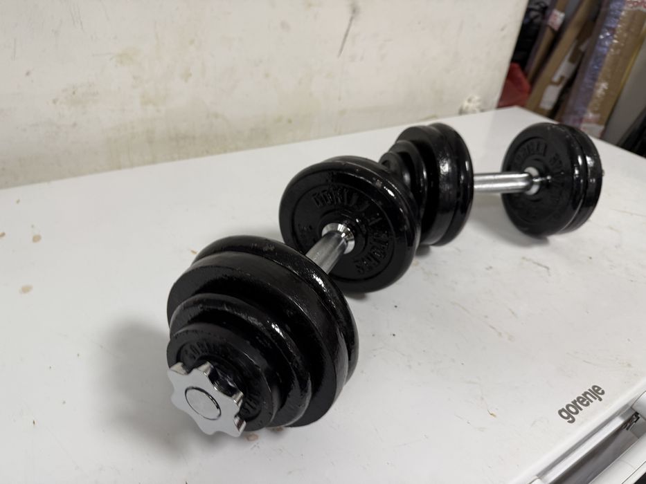Gantere reglabile noi fier 16 kg+16 kg=32 kg. Pret 450 lei