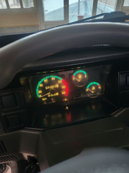 Labo yili 2022 rangi oq