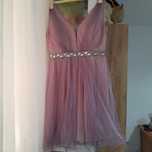 Rochie de dama deasupra genunchiului