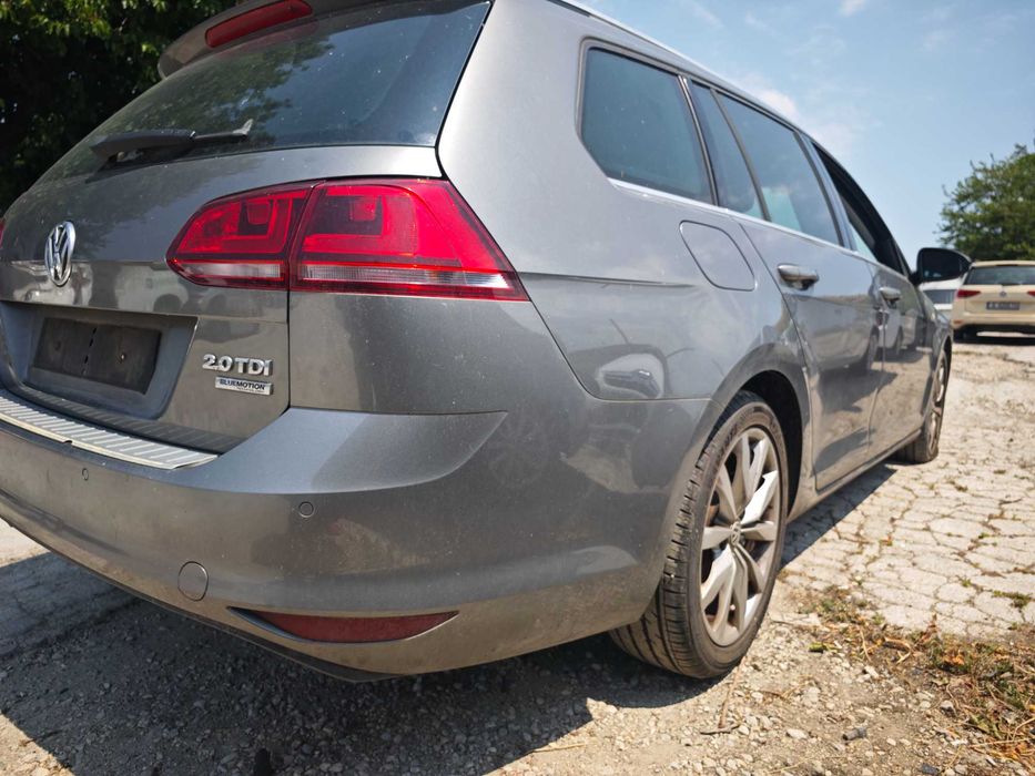 На части VW golf 7 Комби 2.0д ръчка Dynaudio 85 000 Volkswagen Голф