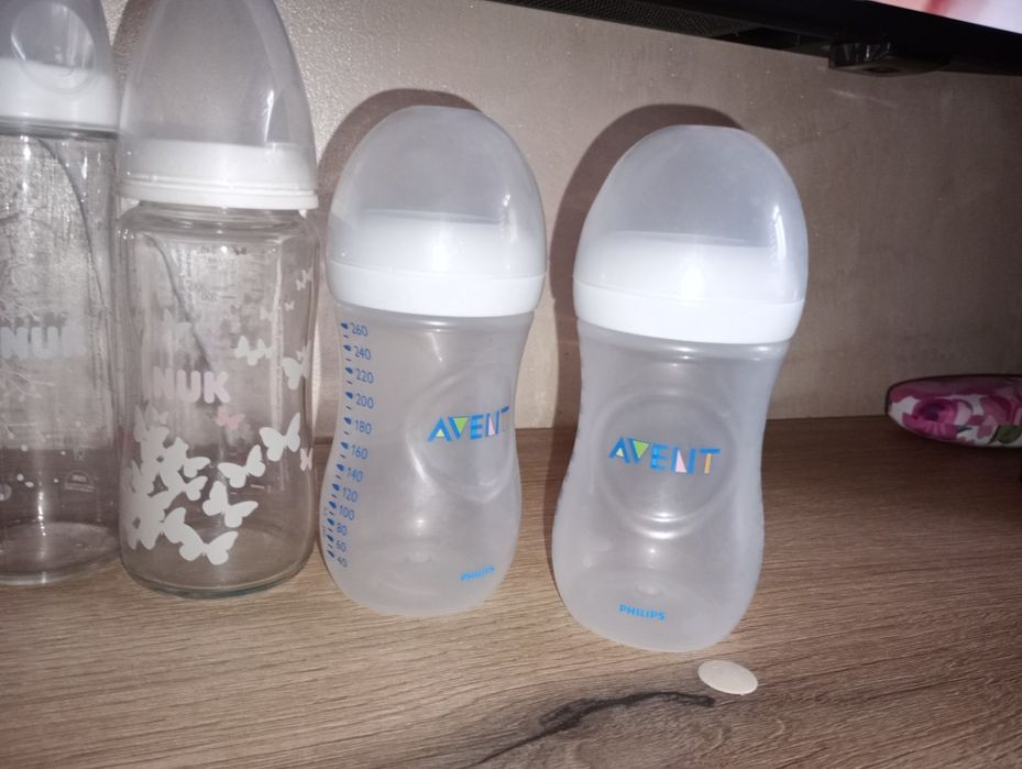 Шишета Avent и NUK
