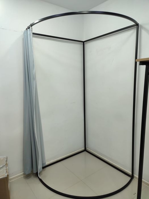 Торговое оборудование, отличное состряние. Пользовались менее 5 мес.