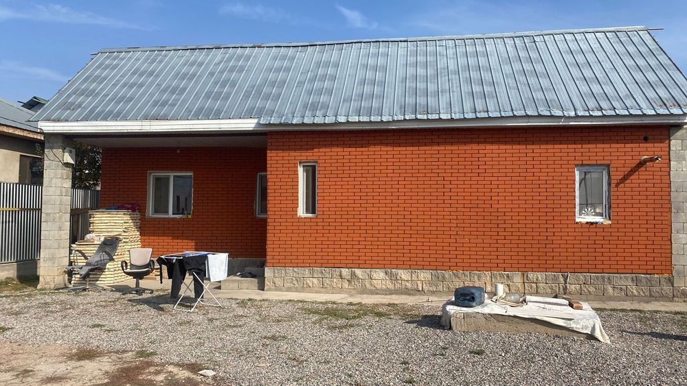 Іле ауданы Ашшыбулақ көкқайнар 
Көккайнар ,53. Орта мектеп тың артында