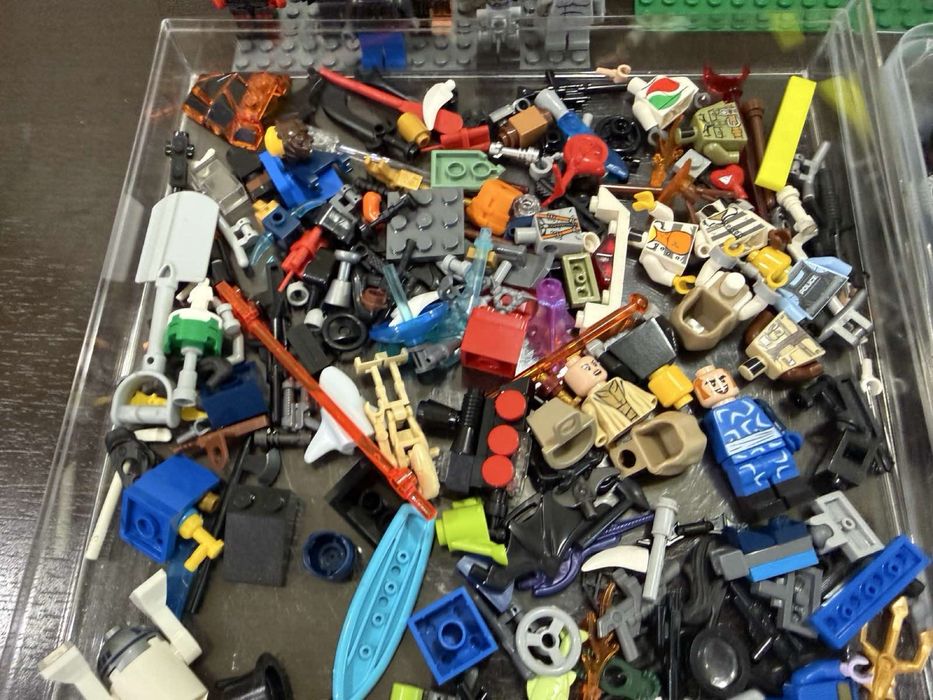 Колекция Лего/Lego фигурки над 150бр +части