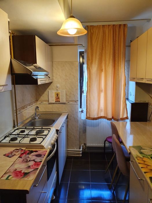 Inchiriez ap cu 2 camere