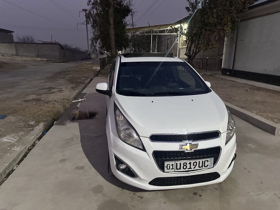 Spark A/T sotiladi polniy navarot