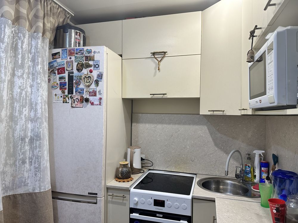Продам 2 комнатная кв либо обмен 3х 4 комнатую