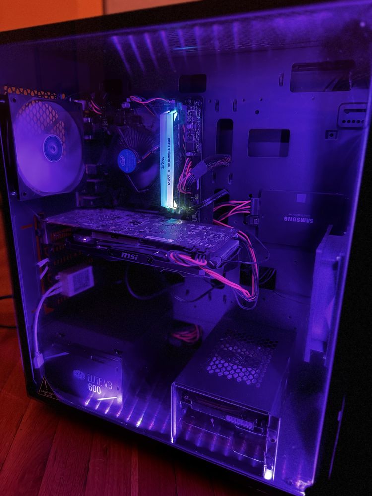 Настолен компютър / PC - GTX 970 и I3-9100f