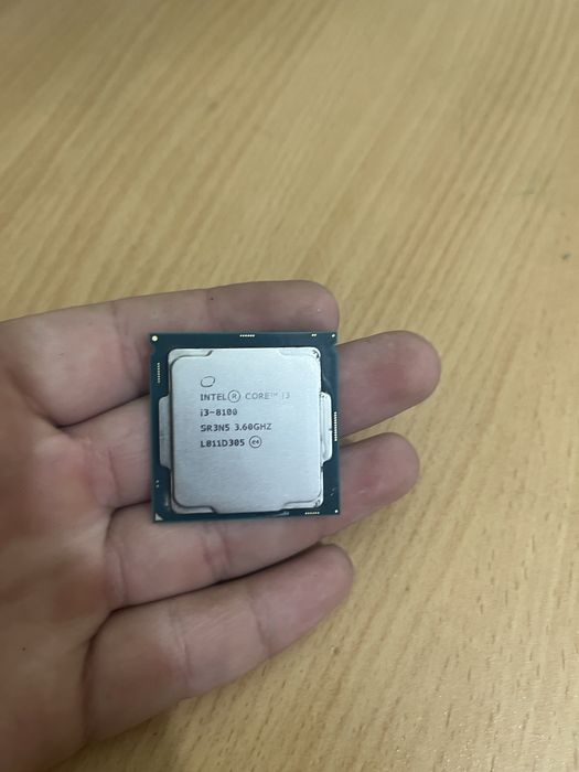 Intel core i3 8100