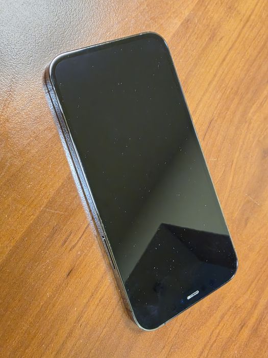 Iphone 12 Pro, in stare foarte buna,