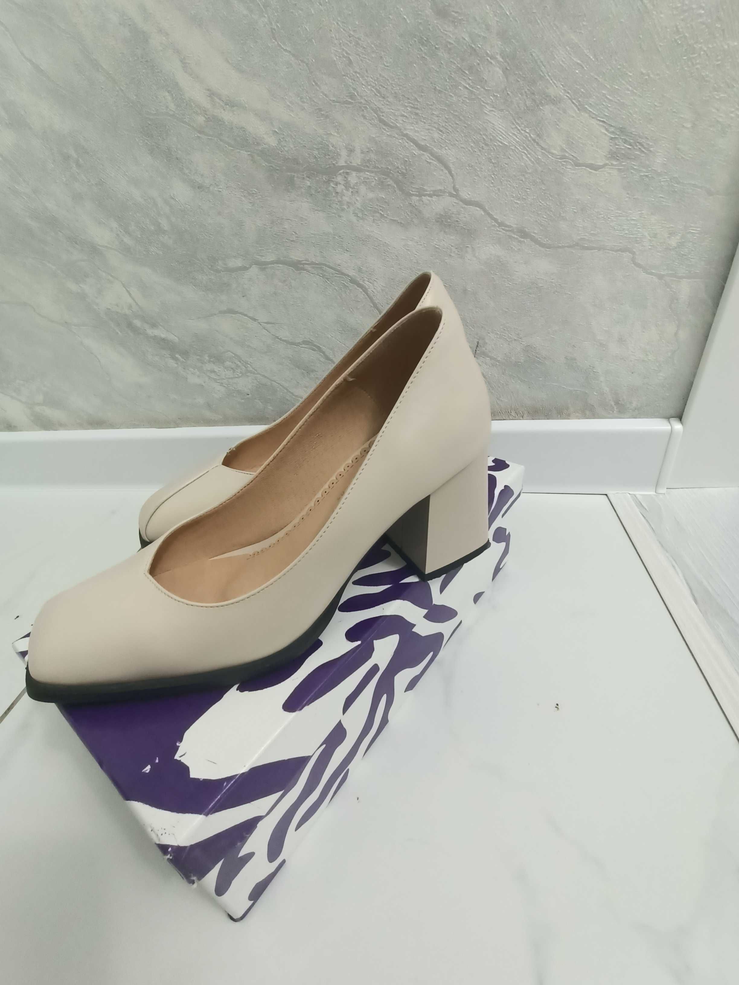 Продам туфли 36р